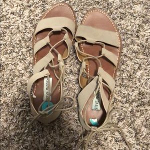 Steve Madden size 8 tan lace up sandals